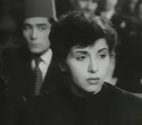 "نفسي أشتغل معاك قبل ما اموت".. لن تصدق من هو الفنان التي طلبت منه سناء جميل التمثيل معه لينهار باكياً من سؤالها؟