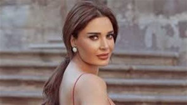 عاجل - سيرين عبدالنور تهاجم متابعيها بسبب أحداث فلسطين