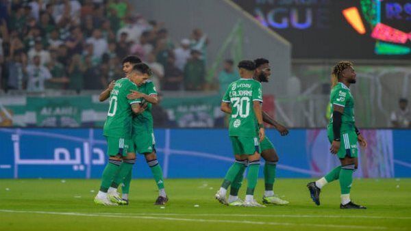 موعد مباراة أهلي جدة ضد الرياض في دوري روشن والقنوات الناقلة