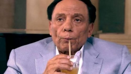 بعد تدهور حالته الصحية.. رحيل الفنان عادل امام يحرق مواقع التواصل الاجتماعي والجمهور مصدوم وحزين للغاية.. اليكم ما حدث
