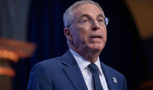 سفير إسرائيلي عن شهداء غزة:لا نعرف كم إرهابيا بينهم