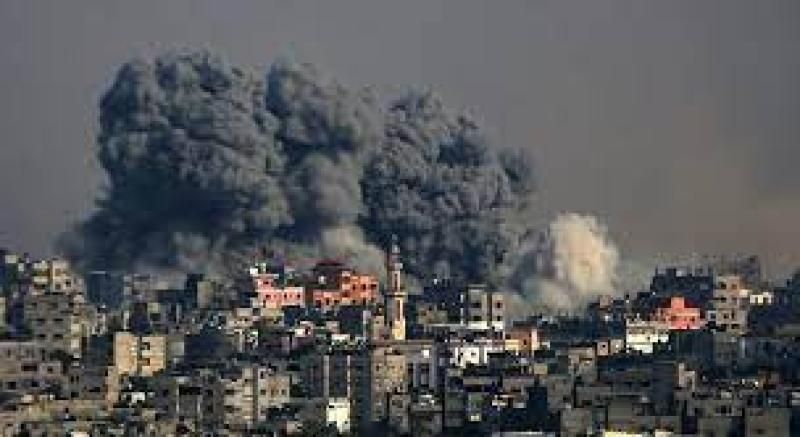 طيران الاحتلال يدمر مسجد صلاح الدين الأيوبي جنوب غزة