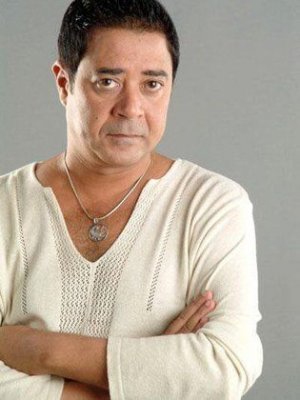 في هذا الموعد.. مدحت صالح يتلقى عزاء طليقته ليلى صديق في مسجد الشرطة