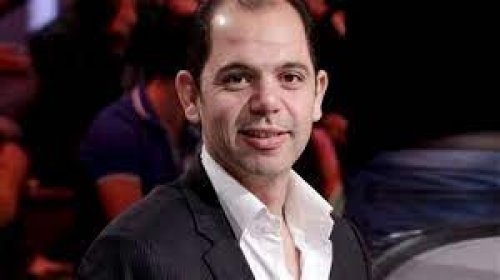 بيان عاجل وهام من رامي امام بعد انتشار خبر دخول عادل امام العناية المركزة!