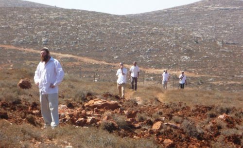 مستوطنون يستولون على أراض بالأغوار الشمالية بالضفة الغربية