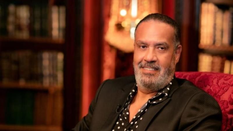 اليوم.. المنتج جمال العدل يفتح خزائن أسراره في برنامج ”حبر سر”