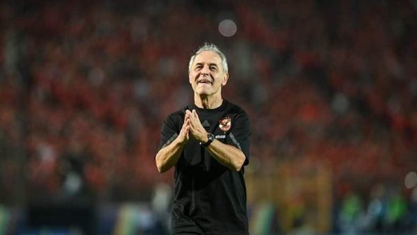 عاجل.. كولر يحسم موقفه النهائي من التعاقد مع نجم الدوري المصري