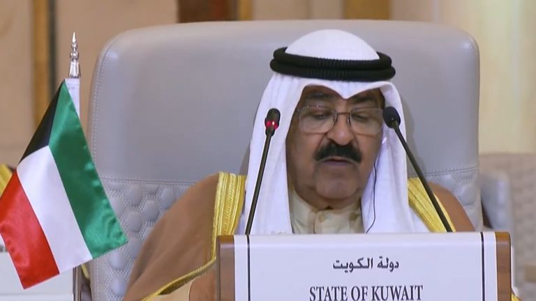 ولي العهد الكويت : جرائم إسرائيل في غزة تنذر بتداعيات سلبية على أمن واستقرار المنطقة