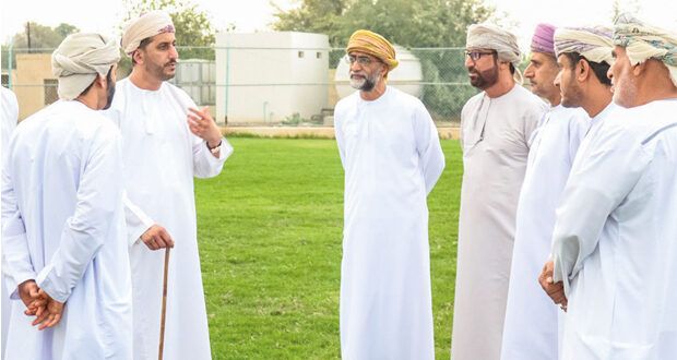 ملفات مهمة فـي زيارة محافظ شمال الباطنة لنادي مجيس