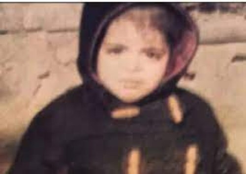 أصبحت هذه الطفلة فنانة شهيرة وبطلة مسلسل الحاج متولي وفرحها تحول إلى فضيحة.. خمنوا من هي!