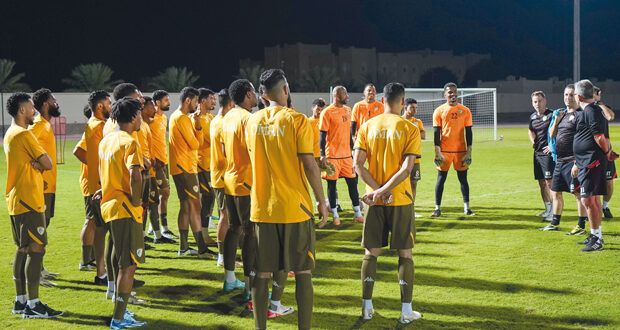 يواصل استعداداته المكثفة لبداية نموذجية منتخبنا الوطني يسعى للجاهزية التامة قبل مشواره بالتصفيات المزدوجة و«برانكو» يبدي ارتياحه