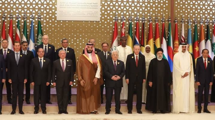 عاجل.. قمة الرياض تدعو لكسر الحصار وإدخال المساعدات إلى غزة…