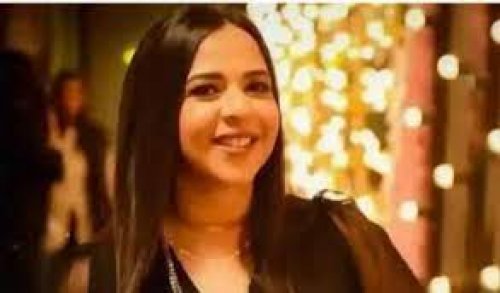 أول صورة لـ إيمي سمير غانم بعد ولادة طفلها الأول تصدم الجمهور.. أصبحت بدينة للغاية...التفاصيل