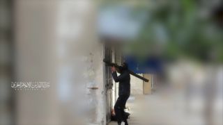 ضربة موجعة تتلقاها اسرائيل بعد استهدف طائرة إسرائيلية وخسائر كبيرة في جيش الإحتلال