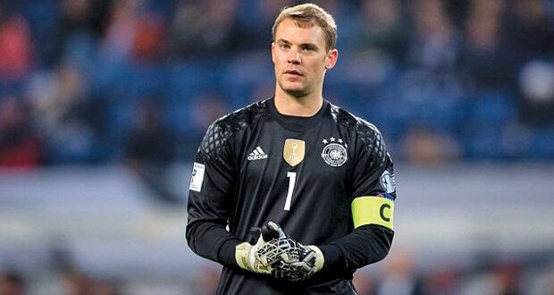 نوير بصدد تقديم كرة بطولة يورو 2024