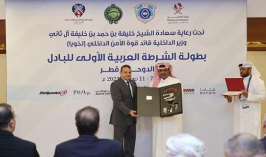 البعثة الرياضية للبادل بوزارة الداخلية المصرية تفوز بالمركزين الأول والثانى ببطولة الشرطة العربية للبادل بدولة قطر