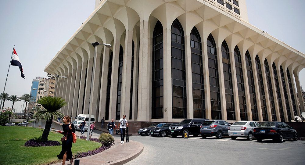 مصر تدين قصف إسرائيل مقر اللجنة القطرية لإعادة إعمار غزة