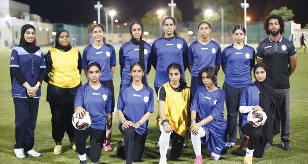 المنتخب المدرسي للذكور والفتيات يشارك فـي البطولة العربية بمصر