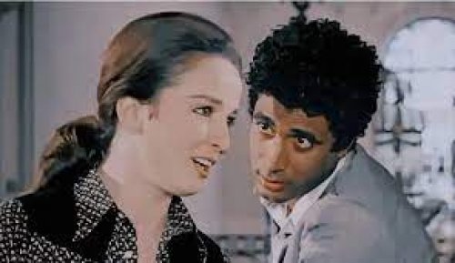 وأخيراً.. الكشف عن السبب الوحيد الذي منع زواج أحمد زكي ونجلاء فتحي!