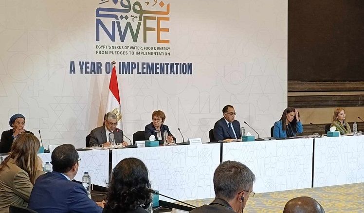 شاكر: مشروعات رياح وطاقة شمسية بقدرة 3.5 جيجاوات بالتعاون مع…