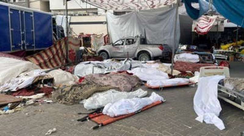 الصحة الفلسطينية: 12 ألفا و415 شهيدا بغزة والضفة الغربية منذ بداية العدوان