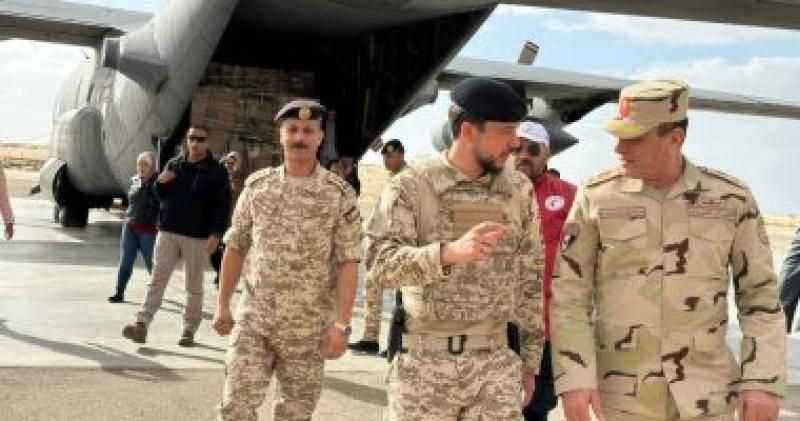 ولى عهد الأردن يصل العريش للإشراف على تجهيز وإرسال مستشفى ميدانى أردنى...