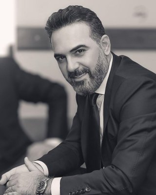 وائل جسار يوجه نداء استغاثة بعد تعرضه لاطلاق رصاص بشكل عنيف!