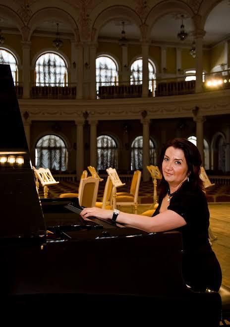 بمناسبة مئوية زعيم أذربيجان حيدر علييف: السيمفونى بالأسلوب الأذربيجاني على المسرح الكبير