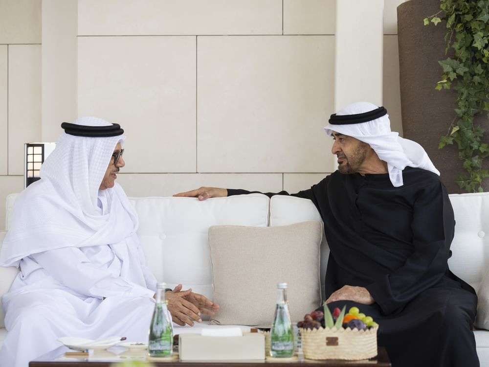 رئيس الدولة ووزير خارجية البحرين يبحثان بأبوظبي العلاقات الأخوية وتطورات المنطقة