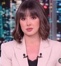 قناة الجزيرة الفضائية تتوعد شاب سعودي بعد طلبه مباشرة هذا الأمر الفاضح من مذيعة القناة (تفاصيل صادمة)