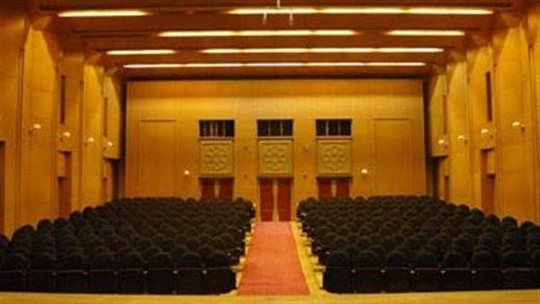 انطلاق الصالون الثقافي “العنف ضد المرأة” فى المسرح الصغير