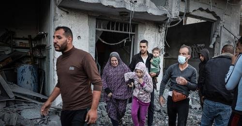 إسرائيل تحذر النازحين من العودة إلى منازلهم في شمال غزة