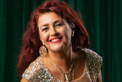 وفاة المغنية الفرنسية رونا هارتنر