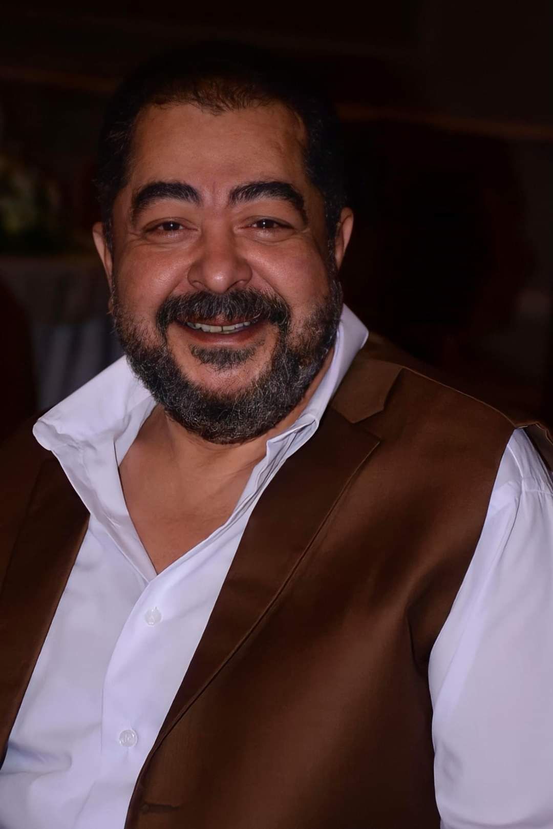 كريم أبوذكري ينعى الفنان طارق عبدالعزيز