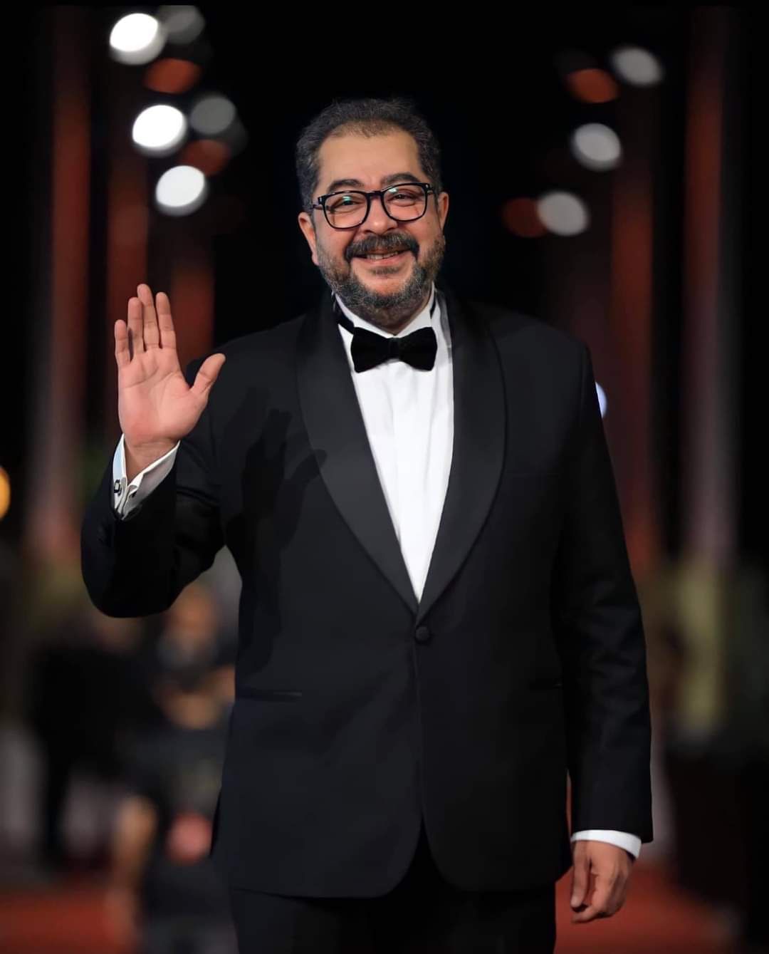 "ذهب لـ صديق عمره "..طارق عبد العزيز وعامر منيب نجمان جمعهما تاريخ الوفاة والصداقة الفنية