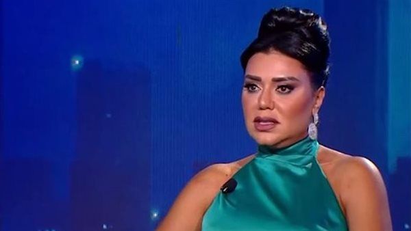رانيا يوسف: أعشق الرجال الأكبر مني سنًا.. وتعرضت للتحرش في سن 18 عاما"