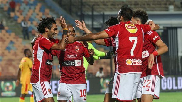 موعد مباراة الأهلي أمام سموحة في الدوري المصري والقنوات الناقلة