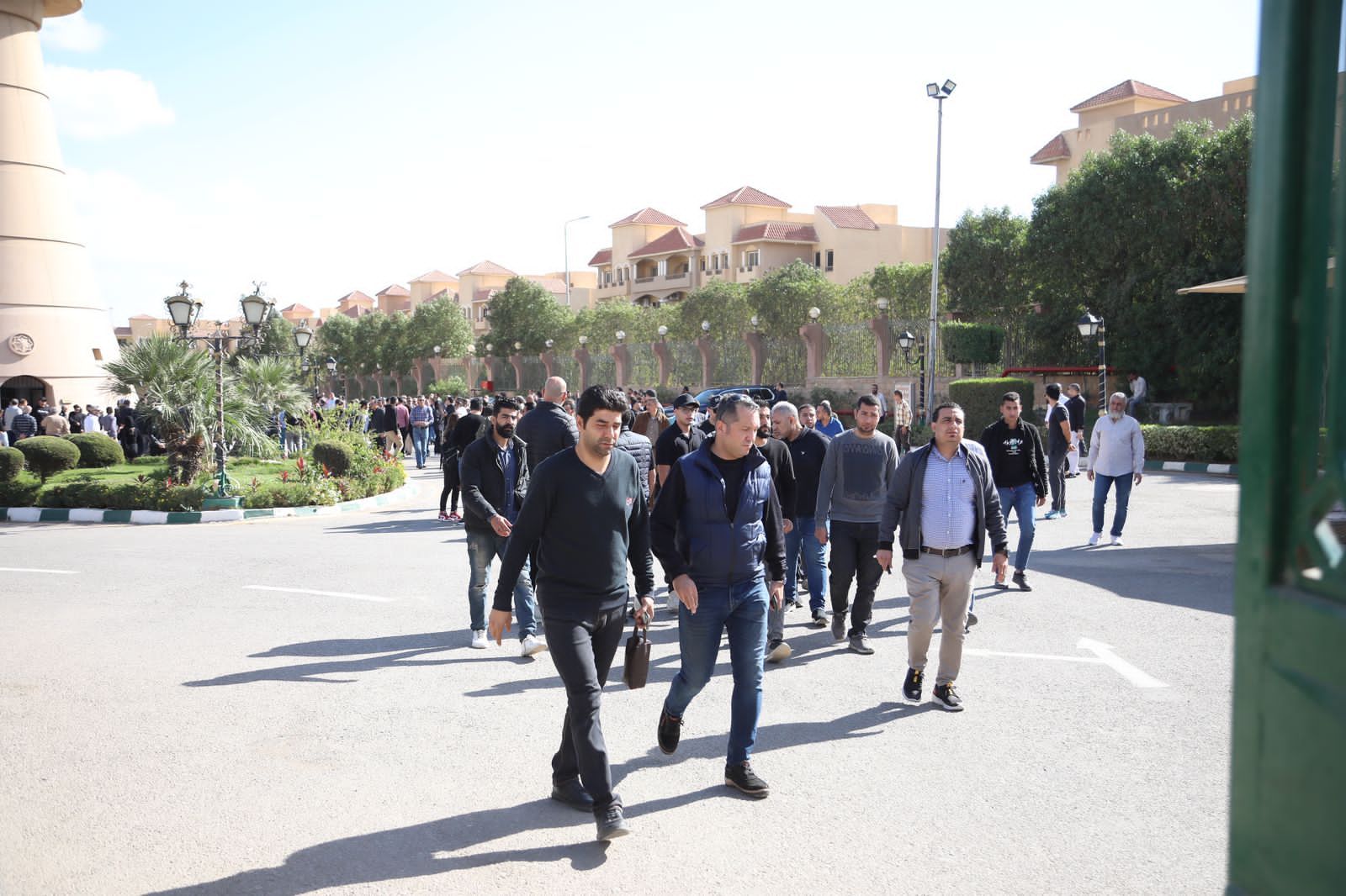 غدًا.. عزاء طارق عبد العزيز في قاعة الزراق بمسجد الشرطة