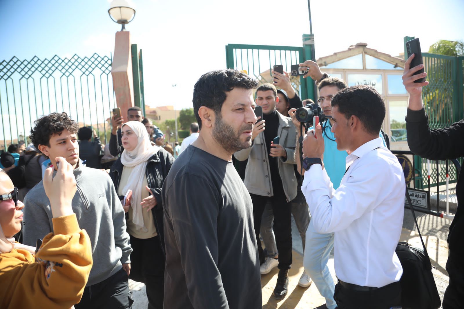 غدًا.. عزاء طارق عبد العزيز في قاعة الزراق بمسجد الشرطة