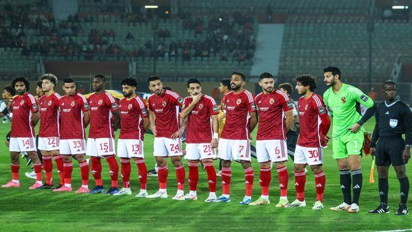 نجم الأهلي السابق يحذر الأهلي من مواجهة سموحة في الدوري