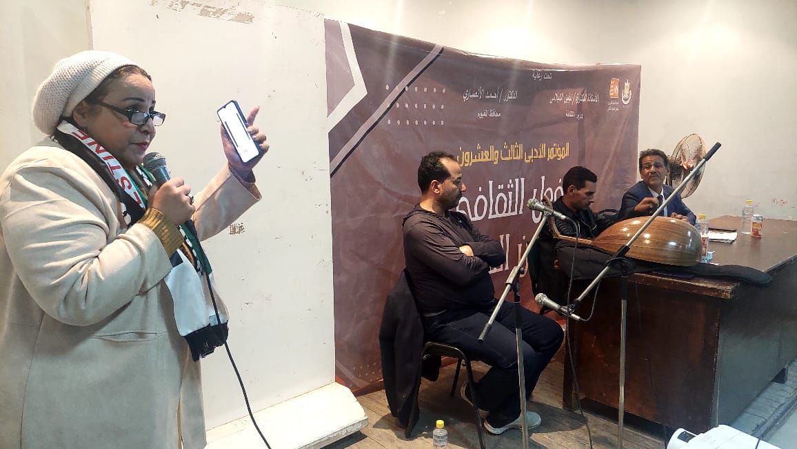 "الإبداع والتحولات المعرفية والبيئية والتقنية" في أولى جلسات مؤتمر أدباء إقليم القاهرة