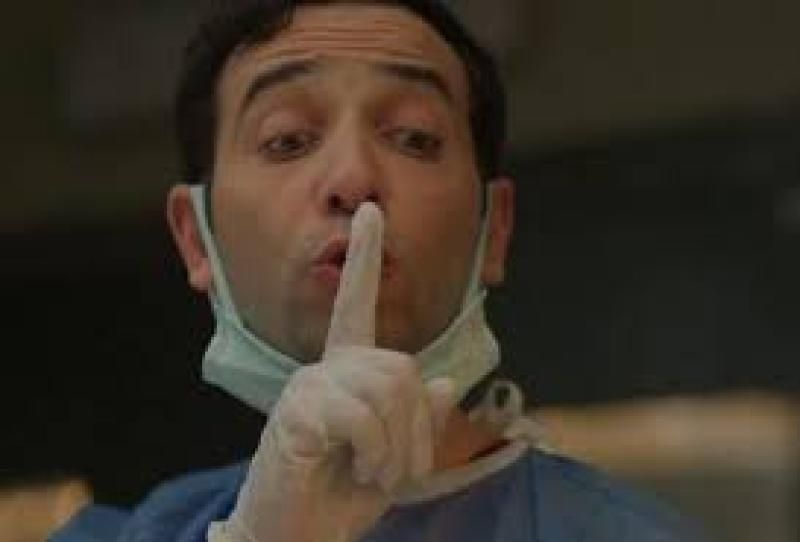 كريم قاسم يتحدث مع الموتى في مسلسل ”زينهم”