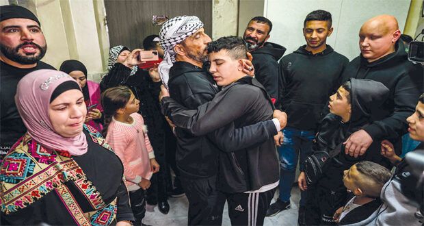 الهدنة تنتهي اليوم .. الاحتلال يخرقها بحرا وجهود حثيثة لوقف دائم للنار