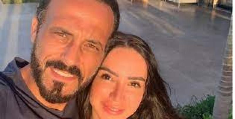 تعرف على تفاصيل انفصال يوسف الشريف وإنجي علاء بعد 14 سنة زواج