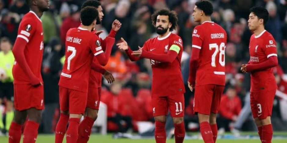 محمد صلاح يصنع تقدم ليفربول ضد لاسك لينز بهدفين فى شوط مثير.. فيديو
