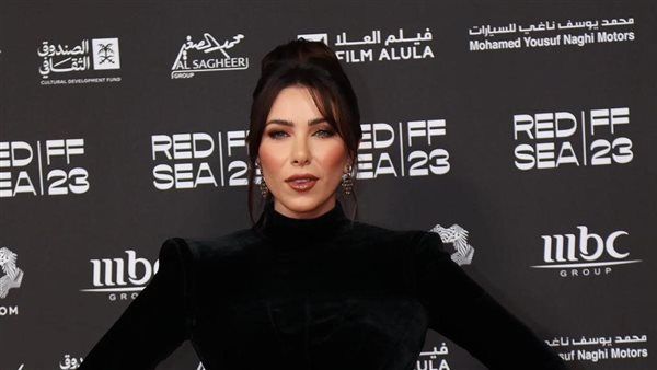 بإطلالة مميزة.. دانيلا رحمة تتألق بمهرجان البحر الأحمر السينمائي
