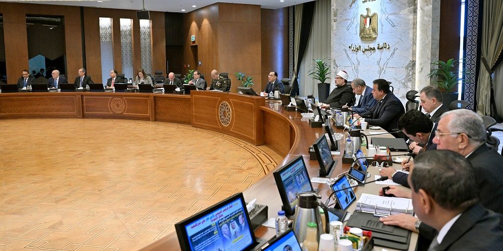 مجلس الوزراء يعتمد الإسناد بالأمر المباشر لعدد 90 مشروعا…