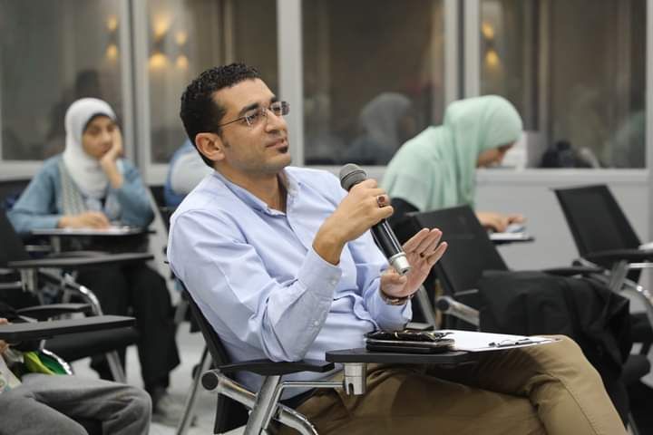 بالأسود.. ياسمين صبري تتألق في مهرجان البحر الأحمر السينمائي