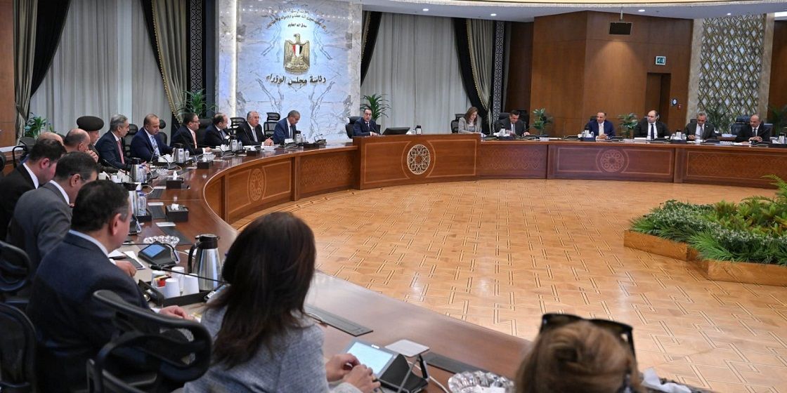 رئيس الوزراء يترأس الاجتماع الأول للجنة ضبط الأسواق وأسعار…
