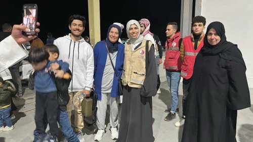 قطر تعلن عن إجلاء 89 فلسطينيًا من حملة إقامتها